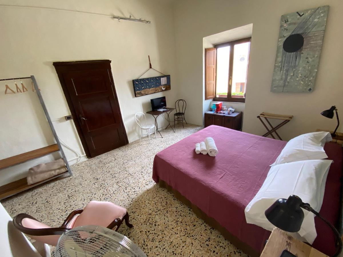 Rooms And Wine Al Castello Monteriggioni Exteriér fotografie
